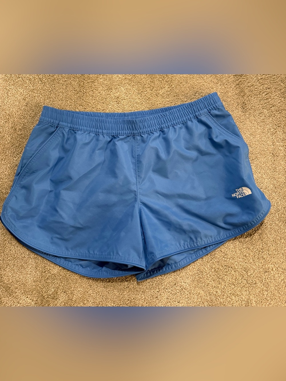 Women’s North Face light blue quick dry shorts size Large